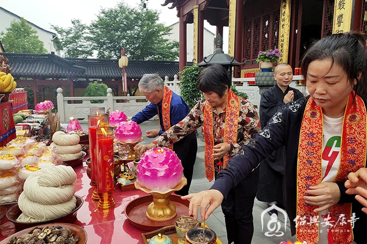 柯橋安康寺舉行水陸法會之供天大法會